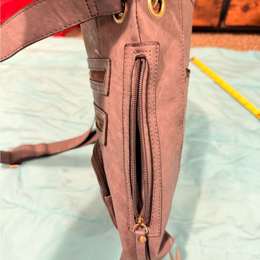 Bueno Slate Crossbody Bag - Picture 9 of 16